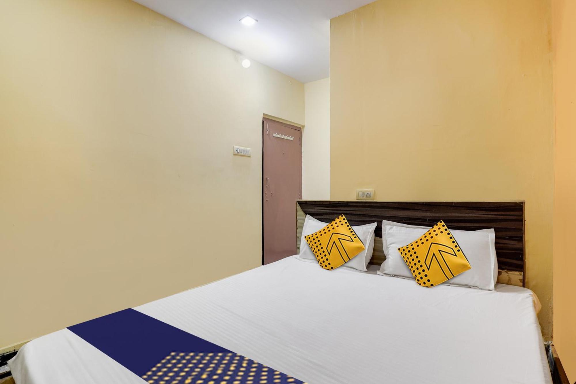 Spot On Hotel Sai Ashirwad Residency Hyderabad Ngoại thất bức ảnh
